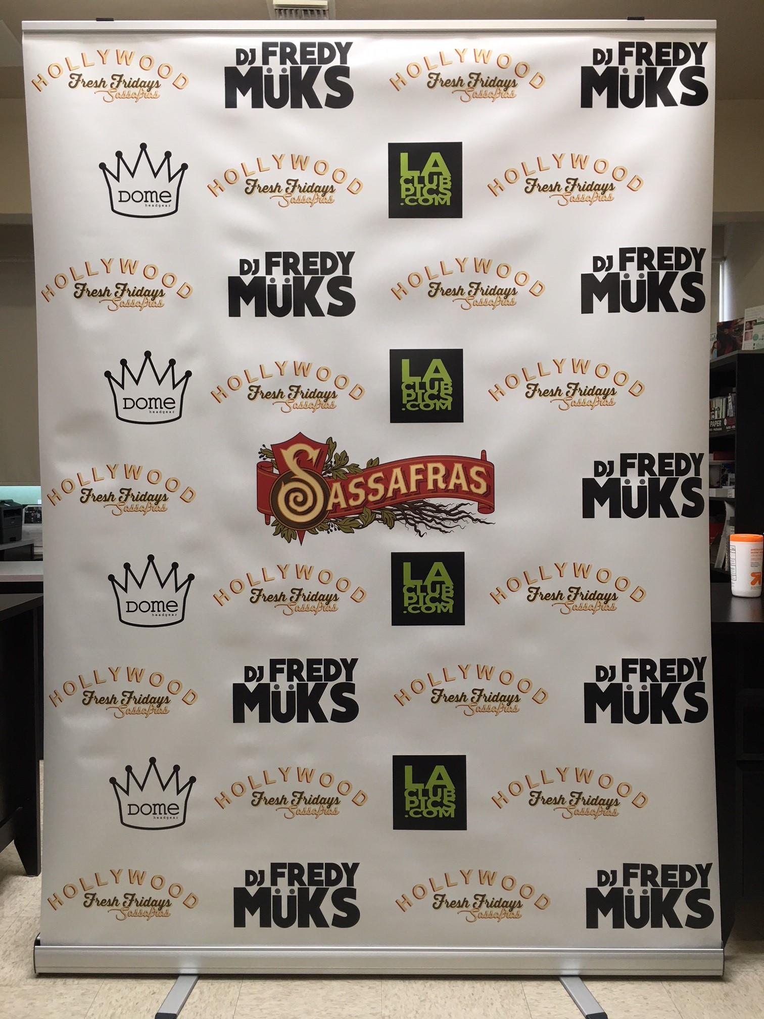 Stepandrepeat banner